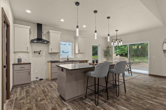 1764 BOBBY JONES DRIVE, De Pere, WI 54115