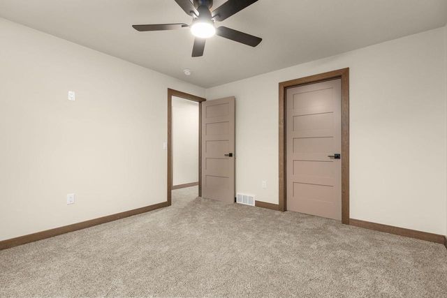 1764 BOBBY JONES DRIVE, De Pere, WI 54115