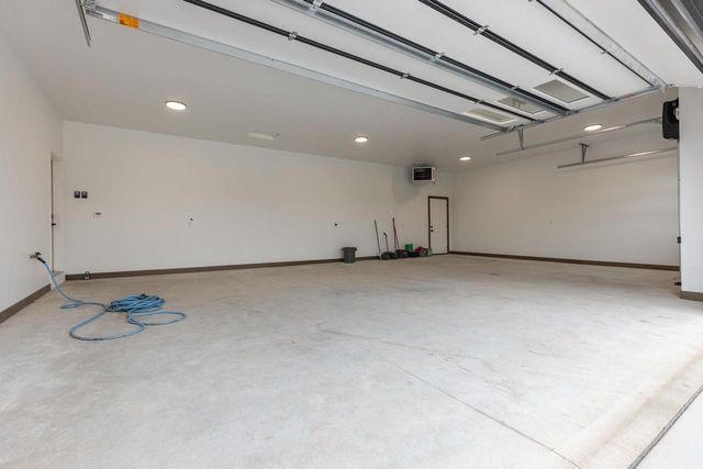 1764 BOBBY JONES DRIVE, De Pere, WI 54115