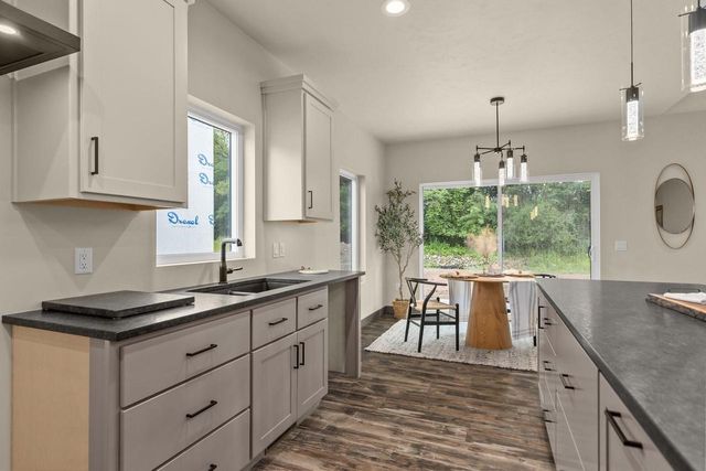1764 BOBBY JONES DRIVE, De Pere, WI 54115