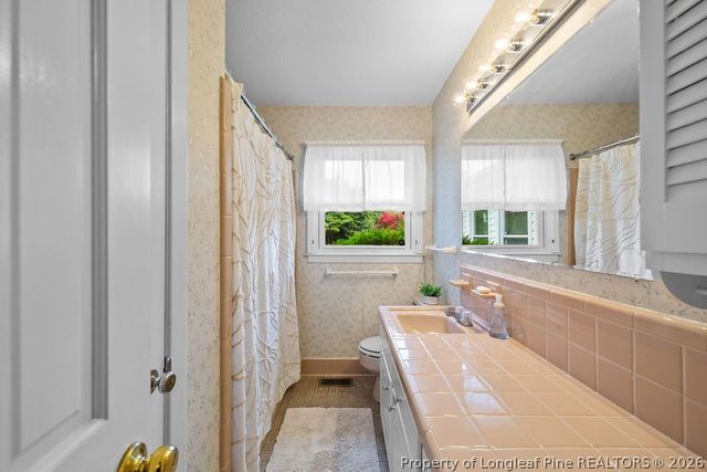 607 Shortridge Road, Fayetteville, NC 28303