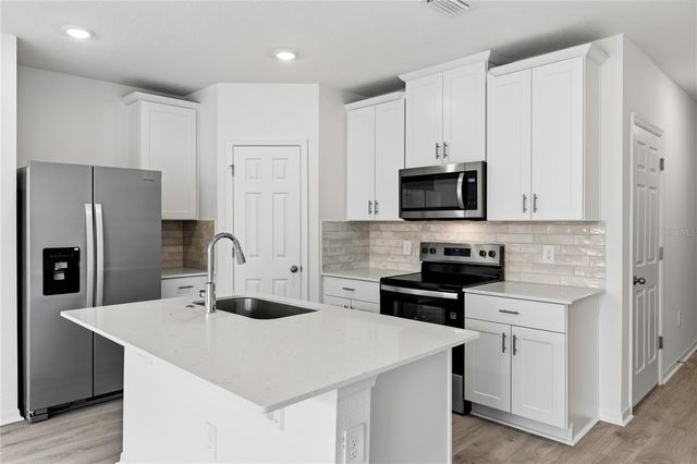 16278 BIRD OF PARADISE AVENUE, Clermont, FL 34714