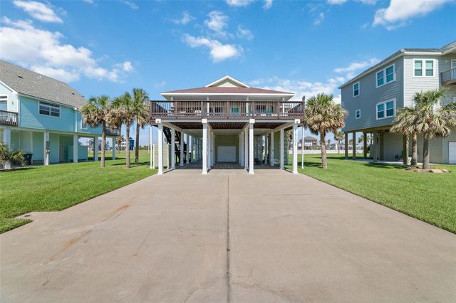 18506 E De Vaca, Galveston, TX 77554