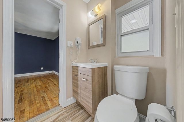 49 Omaha Ave, Rockaway Twp., NJ 07866