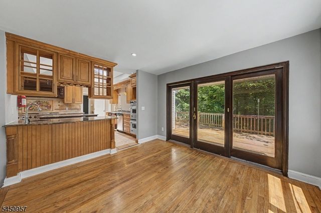 49 Omaha Ave, Rockaway Twp., NJ 07866