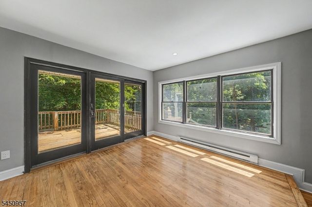 49 Omaha Ave, Rockaway Twp., NJ 07866