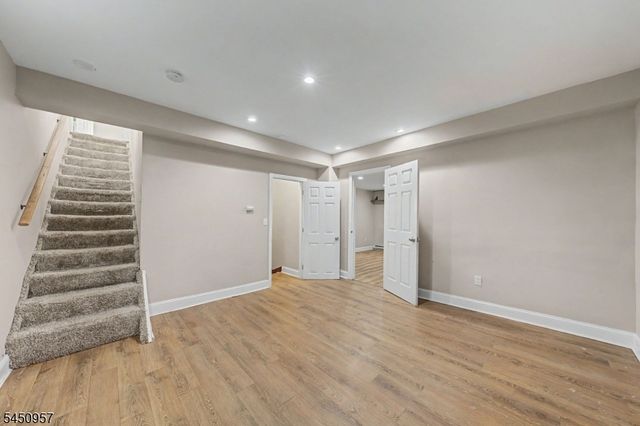 49 Omaha Ave, Rockaway Twp., NJ 07866