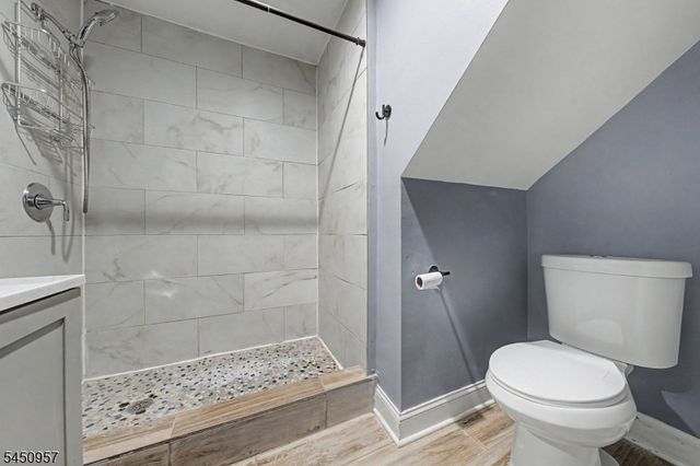 49 Omaha Ave, Rockaway Twp., NJ 07866