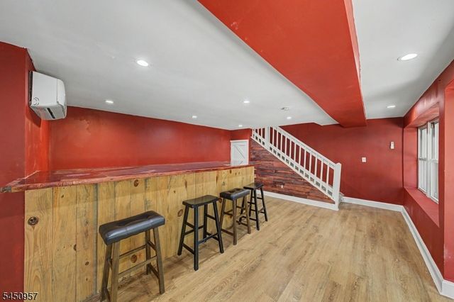 49 Omaha Ave, Rockaway Twp., NJ 07866