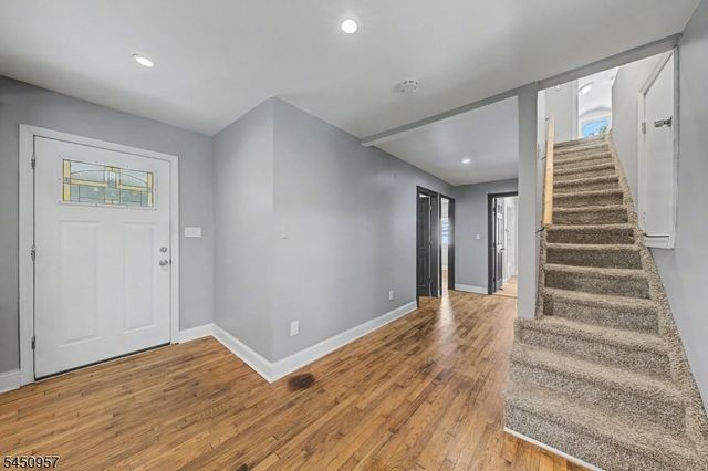 49 Omaha Ave, Rockaway Twp., NJ 07866