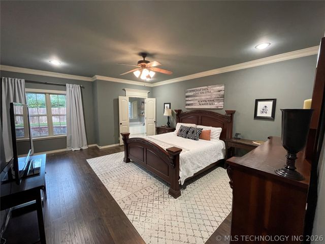 11941 S 88th East Avenue, Bixby, OK 74008