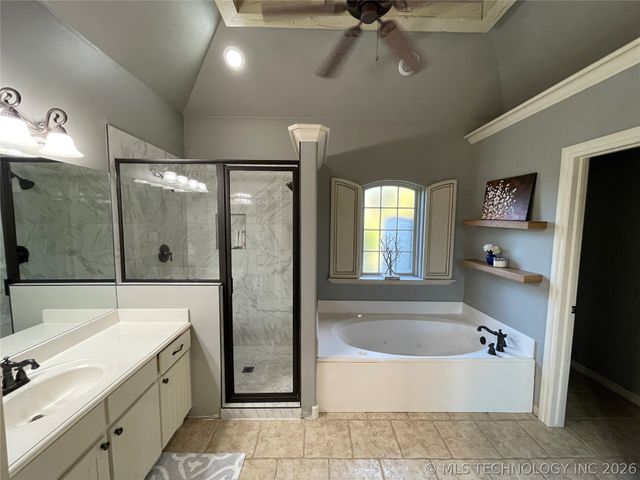 11941 S 88th East Avenue, Bixby, OK 74008