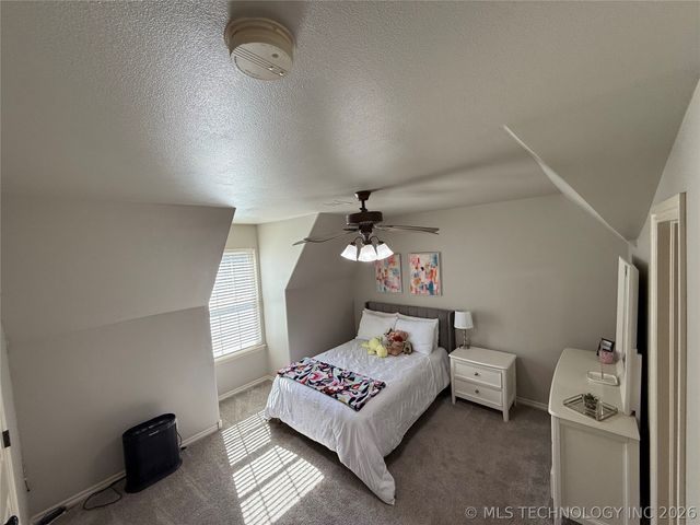 11941 S 88th East Avenue, Bixby, OK 74008