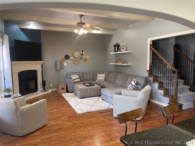 11941 S 88th East Avenue, Bixby, OK 74008