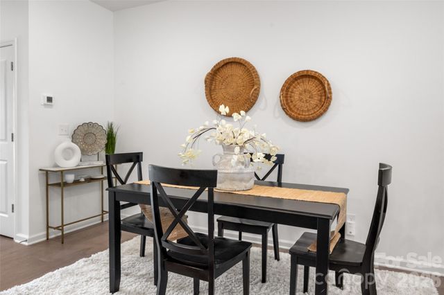 215 Harpers Run Lane, Matthews, NC 28104