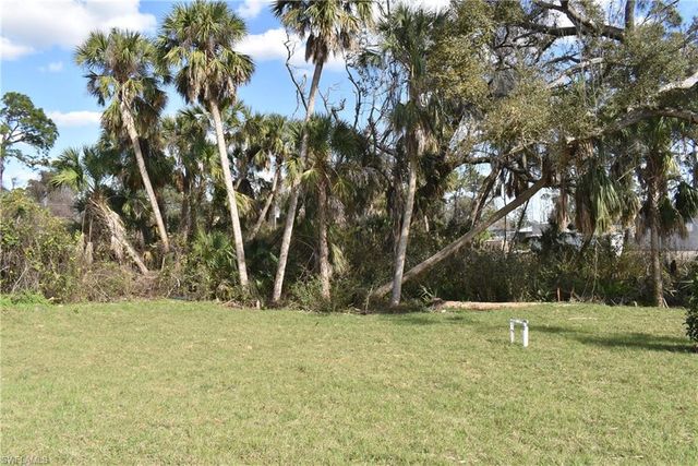 2140 Yalta TER, North Port, FL 34286