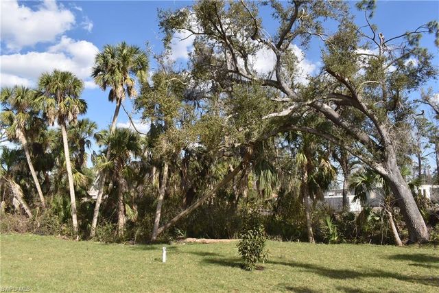 2140 Yalta TER, North Port, FL 34286