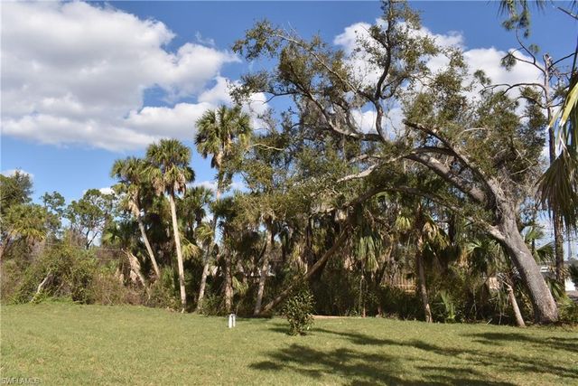 2140 Yalta TER, North Port, FL 34286