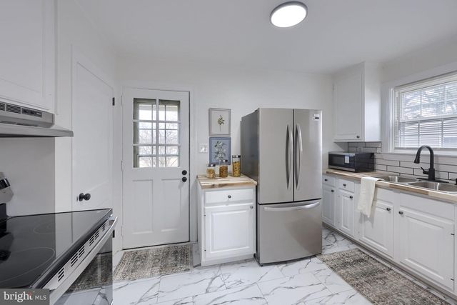 1297 GRAYSTONE RD, Manheim, PA 17545