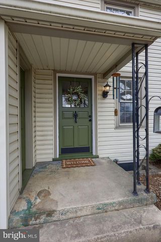 1297 GRAYSTONE RD, Manheim, PA 17545