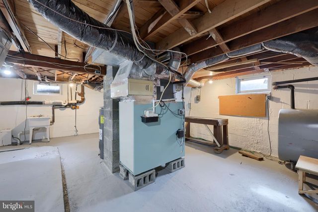 1297 GRAYSTONE RD, Manheim, PA 17545