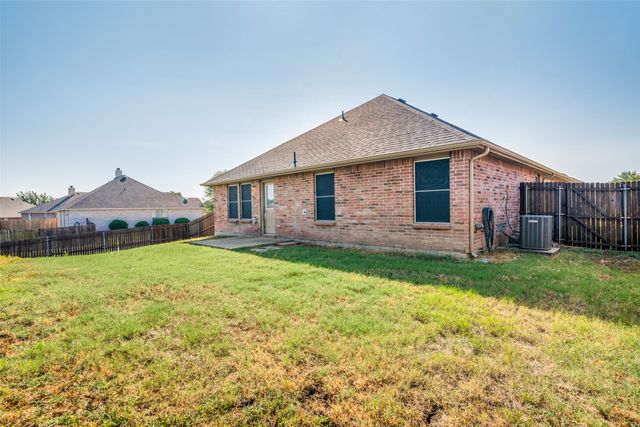 707 Windflower Drive, Fate, TX 75087