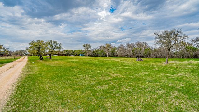 1904 Floyd Road, Weatherford, TX 76087