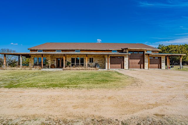 1904 Floyd Road, Weatherford, TX 76087