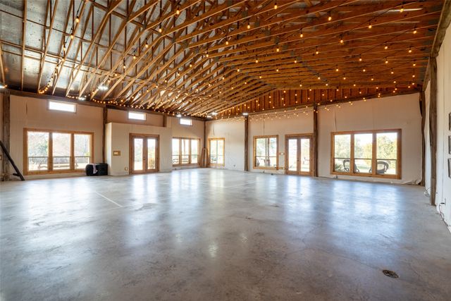 1904 Floyd Road, Weatherford, TX 76087