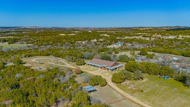 1904 Floyd Road, Weatherford, TX 76087