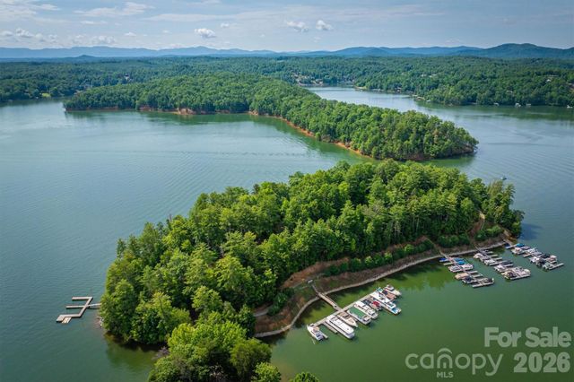 804 Marina Drive 2, Nebo, NC 28761