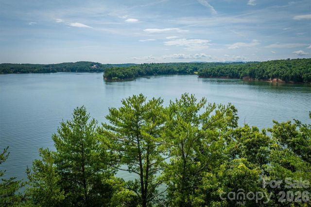 804 Marina Drive 2, Nebo, NC 28761