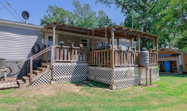 88 County Road 1333, Liberty, TX 77575