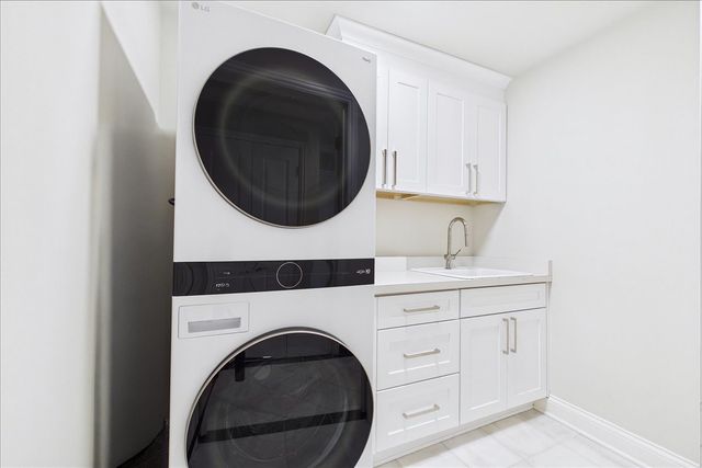 485 Oakwood Avenue D-2, Lake Forest, IL 60045