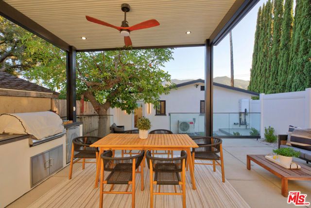 3623 5th Avenue, La Crescenta, CA 91214