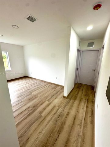722 NW 6 CT, Florida City, FL 33034