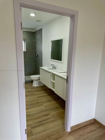 722 NW 6 CT, Florida City, FL 33034