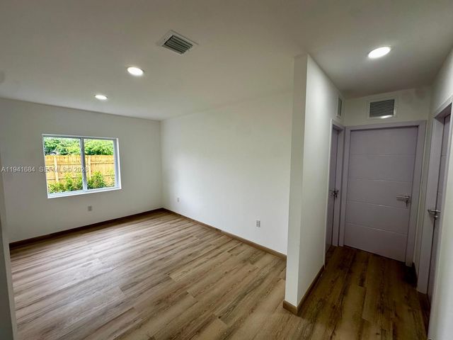 722 NW 6 CT, Florida City, FL 33034
