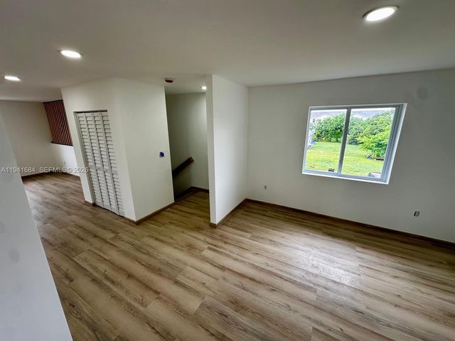 722 NW 6 CT, Florida City, FL 33034