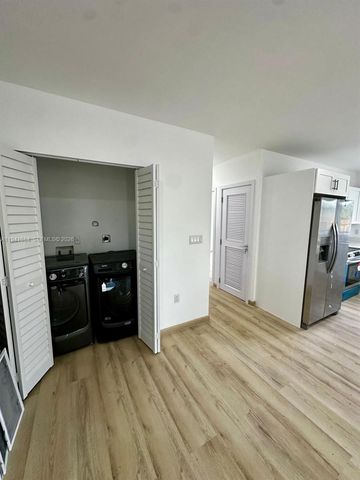 722 NW 6 CT, Florida City, FL 33034