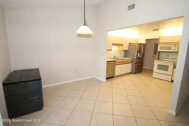 9027 Manchester Lane, 22f, West Melbourne, FL 32904