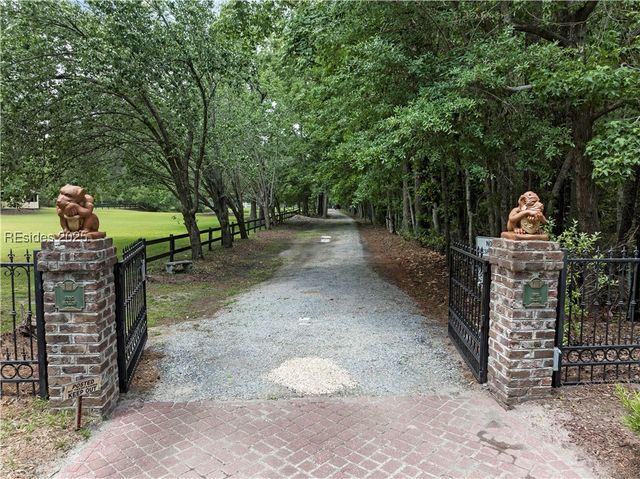 150 Palmetto Bluff Rd, Bluffton, SC 29910