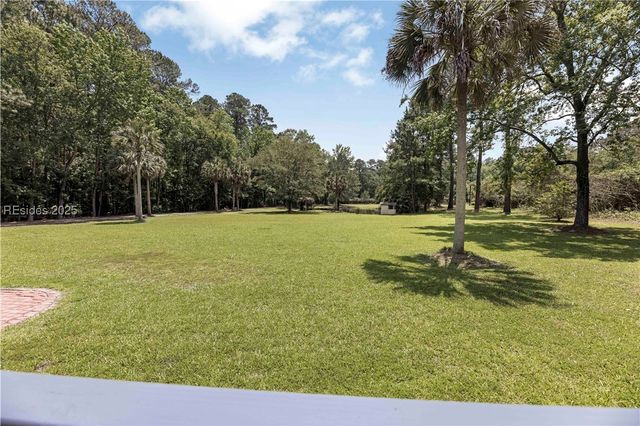 150 Palmetto Bluff Rd, Bluffton, SC 29910