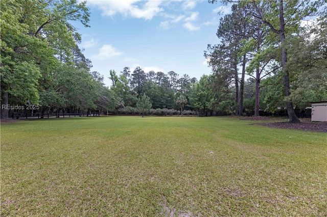 150 Palmetto Bluff Rd, Bluffton, SC 29910