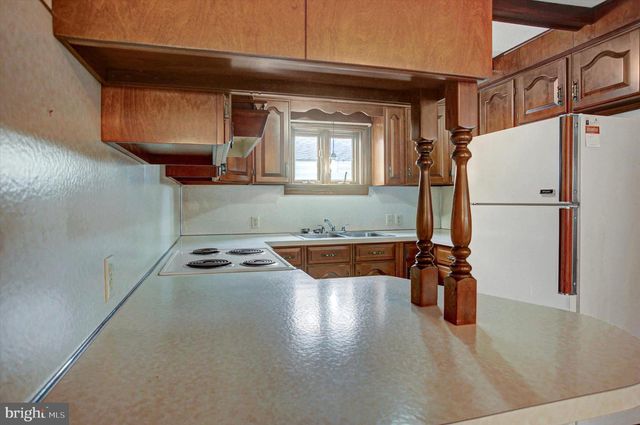 502 SOUTH ST, Mcsherrystown, PA 17344