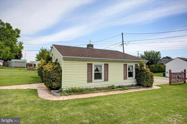 502 SOUTH ST, Mcsherrystown, PA 17344