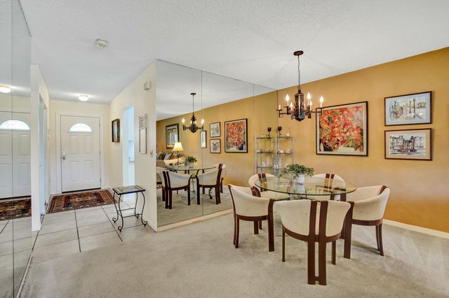 19 STRATFORD Drive E Unit F, Boynton Beach, FL 33436