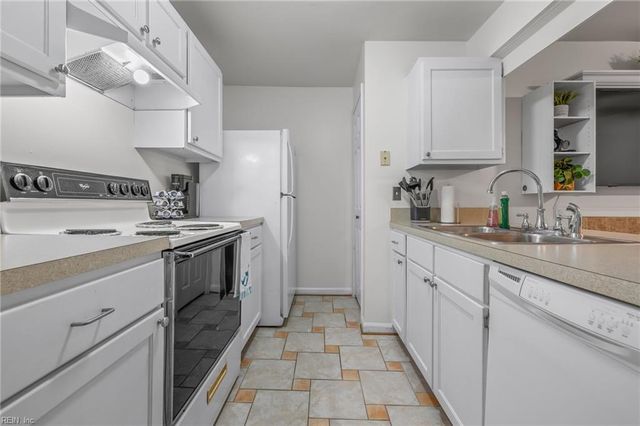 3167 Tidal Bay LN, Virginia Beach, VA 23451
