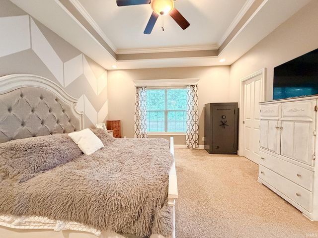 9020 Pierce Drive, Evansville, IN 47725