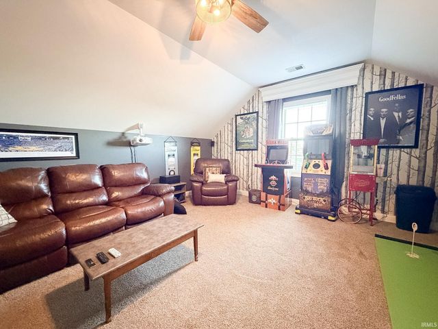9020 Pierce Drive, Evansville, IN 47725